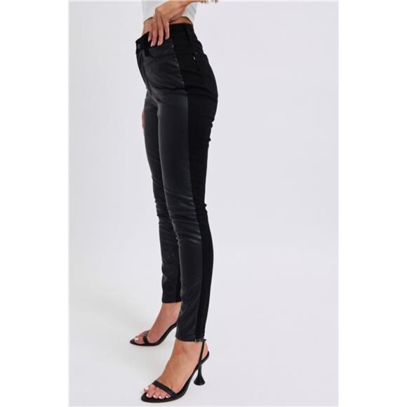 Judy Blue‎ Plus Size HW Faux Leather Skinny Pants - Picture 2 of 7